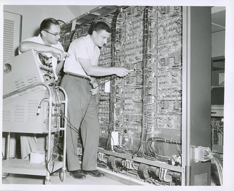 Before the Wipe: Racing to Save the Internet's Best Year From Digital Amnesia